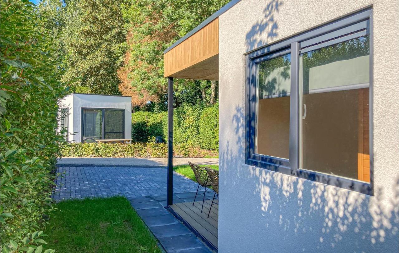 Cozy Home In Heinkenszand With Sauna Экстерьер фото